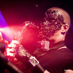 Deep House Sir Charles Extrait 4