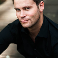 Ieder Bed (KOOS ft. Spinvis)(demo)