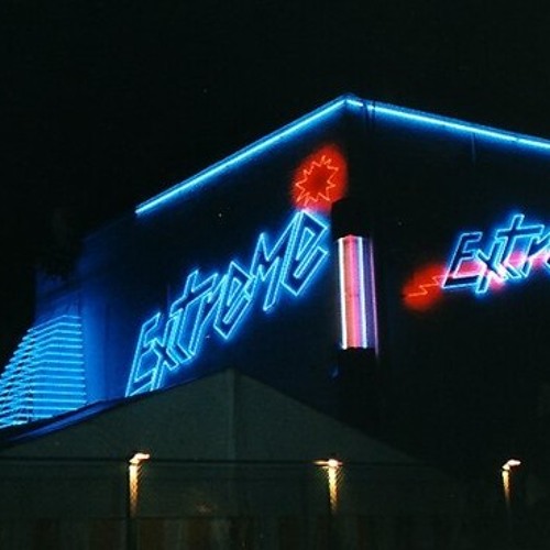 Phi Phi Extreme on mondays may 2000 progressive