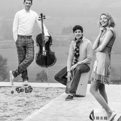 Nicht bei Null (Laura Dee - Trio)