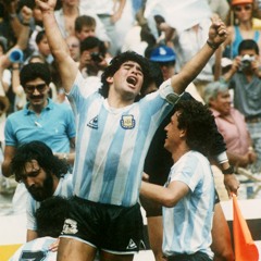 Diego Armando Maradona. Biografia de 52 años.