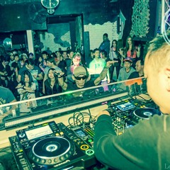 Mr brightside vs space traveller dapimp edit