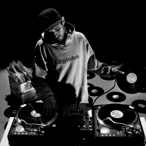 Red Bull Mixtape #001 - DJ ONE UP MAKE THIS...