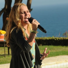 Beatrice Miller - Titanium