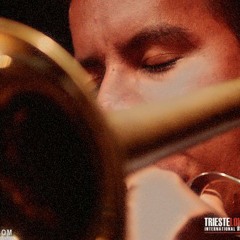 Too Close For Comfort (Humberto Amesquita 4et)