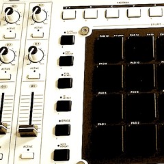 .... at Chaka´s (SoulPhiction Edit)
