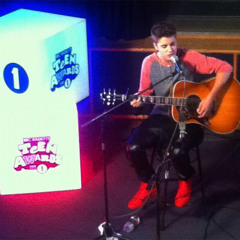 Justin Bieber - Catching Feelings (Acoustic)