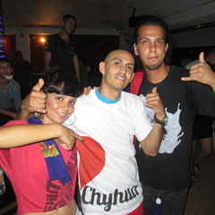 Indiferente feat laura zamora