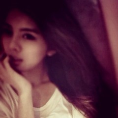 ' Flashback ' - Just a short simple self composed melody to share, still trying to edit the keys and the pattern of the chords.