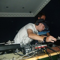 Techno Electro Acid & Oldschool Breaks Mix (Featured on Globalfunk radio 2/8/11)