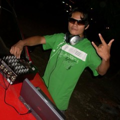 MIX HOT SUMMER DJ GANGSTER 2012