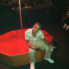 MONEY BAGS **PARACHUTE CRE **  YELLOW BOY FEAT:MIKEY DAVIS AKA MAD BEATZ