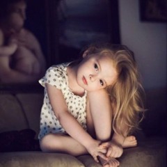 أتساءل كيفَ.....؟