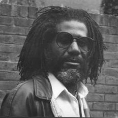 DUBBING WITH DEVON RUSSEL LIVE MIX [rec in audience on walkman !]