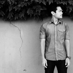 Freddie Joachim  - To Remind Us (feat. Miles Bonny)