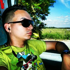 Mix Reggaeton Hits Vol.3 (Piensas En Mi, Se Revelo, Si Yo Me Muero Mañana) Dj Memo Junior