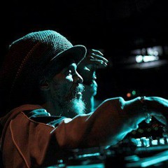 JAH SHAKA .."CONQUERING LION" MIXED BY ORIGINAL DUBMAN