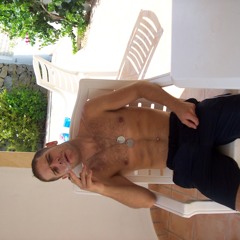 move your body girl makes solja go ooo