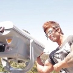 Zyzz-taking shredding-to-a whole new level!MIX2012