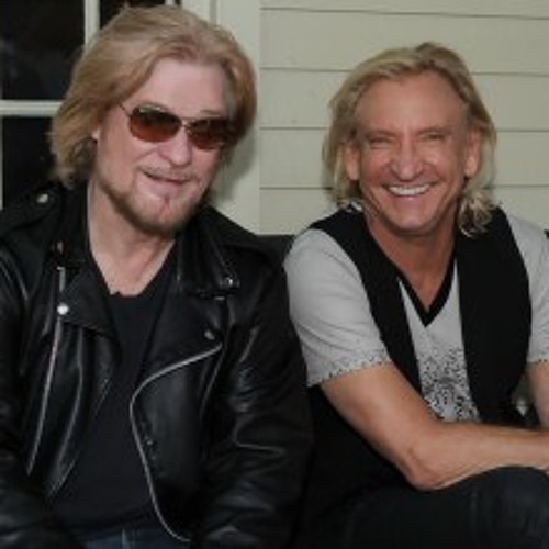 "Someone Like You" - Daryl Hall & Joe Walsh (live)