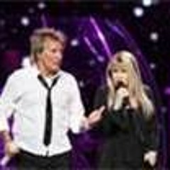 "Young Turks" - Rod Stewart & Stevie Nicks (live)