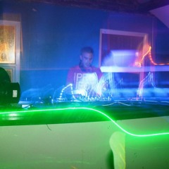 Hardcore single tracks