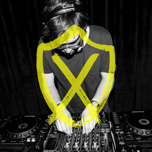 1 - Frames Live Set @ Zanerobe pre-party Agwa Yacht Club 014 [Hour 1]