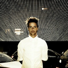 DIAMONDS / ADORN (Rihanna / Miguel Mash-Up)  - Travis Garland