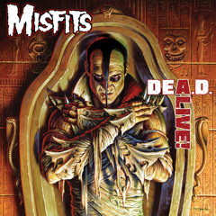 Misfits "Curse Of The Mummy's Hand" (Live)