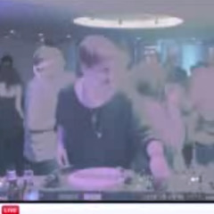 ¥oin - Digits (Machinedrum - Boiler room rip)