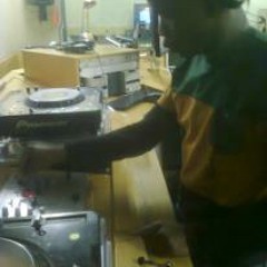 Soulful Minds Think Alike Mixed By Dj Uncle-T (THE MIXTAPE) Vol.1