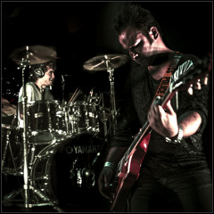 Madness (Muse Production Tribute) - Jules Ramllano & Robert Ruiz