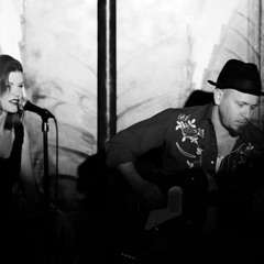 Ginger St. James & SnowHeel Slim : Lowdown Man (squirrel nut zippers)