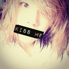 Kiss Me Cover (AV)