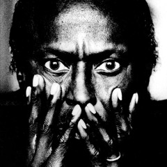 MILES DAVIS - Shout (Long Extended Version)