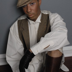 Queen by Jay Blahnik- Remix by VJtheDJ and featuring Lady Sasa Blahnik (2011)