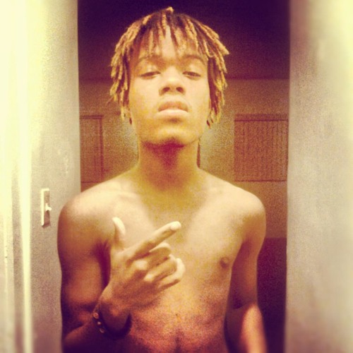 Tayvon'LaFlare x Teezy x Lil'Quell - Turn Up #