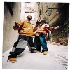 Leader Vocal - Une Balle Te Suit