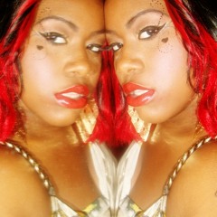 Bonnie Love - Feelin Myself