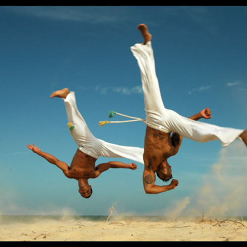 Foi no clarão da lua ( CAPOEIRA )