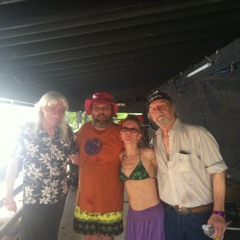 Normal Bean & Tom Constanten (Grateful Dead) 2012 Emerald Empire Hempfest (put your hands up)