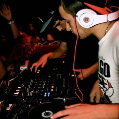Straight Off The Decks [Nodderz Mix]