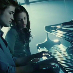 Twilight - Bella's Lullaby (River Flows in You)
