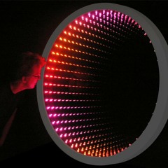 Las Teclas - Computer Light (vers. 1)