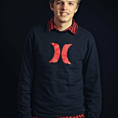 Falling And Dreaming