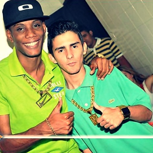 MC GW - TUDO PIRANHA CLARO QUE É [ DJS MILTINHO & RENNAN SJM ] VERSAO BRABA