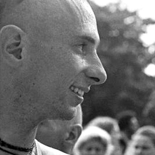 HH Vishnujana Swami Maharaj - Amazing Krishna Consciousness Sermon.