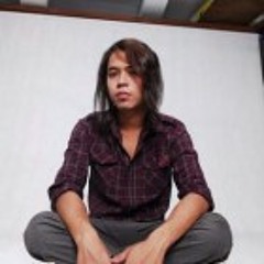 ဟယ္ လုပ္ၾကပါဦး