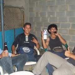 3-alcoholico orgulloso f