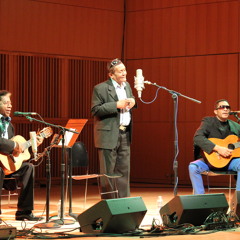 Ramon Cordero performs "Flor Encantadora" in dressing room